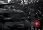 Standbild freigegeben amerikanischen Gefangenen Grasleben Deutschland, 1945, aus Sekunde 23 historischem Filmmaterial Videoclip 65675029044