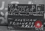 Image libéré des prisonniers américains Grasleben Allemagne, 1945, de la seconde 1 séquences d'archives historiques vidéo 65675029045