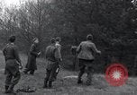 Image libéré des prisonniers américains Grasleben Allemagne, 1945, de la seconde 15 séquences d'archives historiques vidéo 65675029045