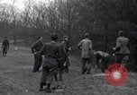Image libéré des prisonniers américains Grasleben Allemagne, 1945, de la seconde 19 séquences d'archives historiques vidéo 65675029045