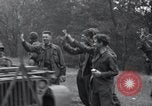 Image libéré des prisonniers américains Grasleben Allemagne, 1945, de la seconde 26 séquences d'archives historiques vidéo 65675029045