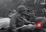 Image libéré des prisonniers américains Grasleben Allemagne, 1945, de la seconde 27 séquences d'archives historiques vidéo 65675029045