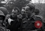 Image libéré des prisonniers américains Grasleben Allemagne, 1945, de la seconde 61 séquences d'archives historiques vidéo 65675029045