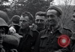 Image libéré des prisonniers américains Grasleben Allemagne, 1945, de la seconde 62 séquences d'archives historiques vidéo 65675029045