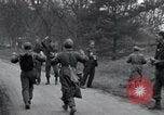 Immagine di Rilasciato americani prigionieri Grasleben Germania, 1945, secondo 14 filmato di repertorio 65675029046