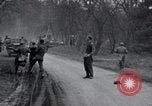 Immagine di Rilasciato americani prigionieri Grasleben Germania, 1945, secondo 17 filmato di repertorio 65675029046