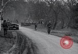 Immagine di Rilasciato americani prigionieri Grasleben Germania, 1945, secondo 30 filmato di repertorio 65675029046