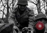 Immagine di Rilasciato americani prigionieri Grasleben Germania, 1945, secondo 51 filmato di repertorio 65675029046