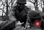 Immagine di Rilasciato americani prigionieri Grasleben Germania, 1945, secondo 53 filmato di repertorio 65675029046