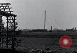 Standbild Exhumierungen von Leichen Arnstadt Deutschland, 1945, aus Sekunde 58 historischem Filmmaterial Videoclip 65675029048