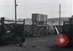 Immagine di Corpi esumato Arnstadt Germania, 1945, secondo 11 filmato di repertorio 65675029049