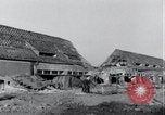 Image camp de concentration victimes Nordhausen Allemagne, 1945, de la seconde 8 séquences d'archives historiques vidéo 65675029052
