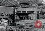 Image camp de concentration victimes Nordhausen Allemagne, 1945, de la seconde 14 séquences d'archives historiques vidéo 65675029052
