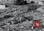 Image camp de concentration victimes Nordhausen Allemagne, 1945, de la seconde 25 séquences d'archives historiques vidéo 65675029052