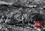 Image camp de concentration victimes Nordhausen Allemagne, 1945, de la seconde 29 séquences d'archives historiques vidéo 65675029052