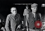 Image camp de concentration victimes Nordhausen Allemagne, 1945, de la seconde 48 séquences d'archives historiques vidéo 65675029052