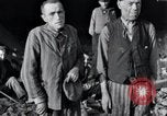 Image camp de concentration victimes Nordhausen Allemagne, 1945, de la seconde 51 séquences d'archives historiques vidéo 65675029052