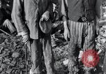 Image camp de concentration victimes Nordhausen Allemagne, 1945, de la seconde 53 séquences d'archives historiques vidéo 65675029052