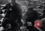Image prisonniers émaciés Nordhausen Allemagne, 1945, de la seconde 33 séquences d'archives historiques vidéo 65675029053