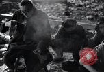 Image prisonniers émaciés Nordhausen Allemagne, 1945, de la seconde 36 séquences d'archives historiques vidéo 65675029053
