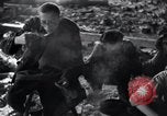 Image prisonniers émaciés Nordhausen Allemagne, 1945, de la seconde 38 séquences d'archives historiques vidéo 65675029053