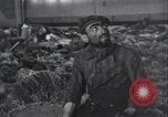 Image prisonniers émaciés Nordhausen Allemagne, 1945, de la seconde 57 séquences d'archives historiques vidéo 65675029053