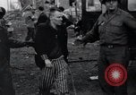 Immagine di Noi medici Nordhausen Germania, 1945, secondo 18 filmato di repertorio 65675029054
