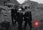 Immagine di Noi medici Nordhausen Germania, 1945, secondo 29 filmato di repertorio 65675029054