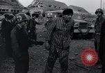 Immagine di Noi medici Nordhausen Germania, 1945, secondo 42 filmato di repertorio 65675029054