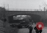 Immagine di Scatafascio M4 serbatoio Hilden Germania, 1945, secondo 13 filmato di repertorio 65675029060