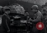 Immagine di Scatafascio M4 serbatoio Hilden Germania, 1945, secondo 22 filmato di repertorio 65675029060