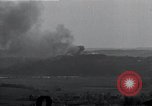Standbild Artillerie shell Hits Tambach Deutschland, 1945, aus Sekunde 40 historischem Filmmaterial Videoclip 65675029071