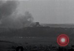 Standbild Artillerie shell Hits Tambach Deutschland, 1945, aus Sekunde 44 historischem Filmmaterial Videoclip 65675029071