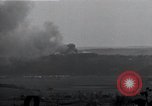 Standbild Artillerie shell Hits Tambach Deutschland, 1945, aus Sekunde 48 historischem Filmmaterial Videoclip 65675029071