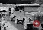 Standbild United States Army Konvoi Tambach Deutschland, 1945, aus Sekunde 27 historischem Filmmaterial Videoclip 65675029072