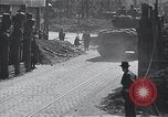 Standbild United States Army Konvoi Tambach Deutschland, 1945, aus Sekunde 59 historischem Filmmaterial Videoclip 65675029072