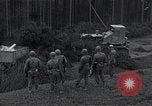 Standbild Bulldozer Osterode Deutschland, 1945, aus Sekunde 32 historischem Filmmaterial Videoclip 65675029074