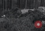 Standbild Bulldozer Osterode Deutschland, 1945, aus Sekunde 43 historischem Filmmaterial Videoclip 65675029074