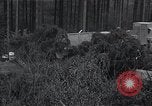 Standbild Bulldozer Osterode Deutschland, 1945, aus Sekunde 45 historischem Filmmaterial Videoclip 65675029074