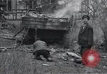 Standbild zerstörten M-4 Tank Osterode Deutschland, 1945, aus Sekunde 6 historischem Filmmaterial Videoclip 65675029075