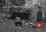 Standbild zerstörten M-4 Tank Osterode Deutschland, 1945, aus Sekunde 7 historischem Filmmaterial Videoclip 65675029075