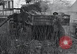 Standbild zerstörten M-4 Tank Osterode Deutschland, 1945, aus Sekunde 8 historischem Filmmaterial Videoclip 65675029075