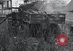 Standbild zerstörten M-4 Tank Osterode Deutschland, 1945, aus Sekunde 12 historischem Filmmaterial Videoclip 65675029075