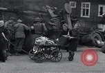 Standbild zerstörten M-4 Tank Osterode Deutschland, 1945, aus Sekunde 40 historischem Filmmaterial Videoclip 65675029075
