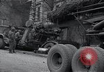 Standbild zerstörten M-4 Tank Osterode Deutschland, 1945, aus Sekunde 47 historischem Filmmaterial Videoclip 65675029075