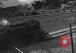 Standbild Sieg Eisenbahnbrücke Duisburg Deutschland, 1945, aus Sekunde 19 historischem Filmmaterial Videoclip 65675029079