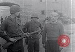 Standbild Befreiung des KZ Mauthausen Mauthausen Österreich, 1945, aus Sekunde 50 historischem Filmmaterial Videoclip 65675029084