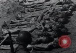 Standbild Leichen gestapelt Mauthausen Österreich, 1945, aus Sekunde 36 historischem Filmmaterial Videoclip 65675029085