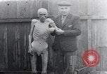 Image 'entasse cadavres Mauthausen Autriche, 1945, de la seconde 10 séquences d'archives historiques vidéo 65675029086