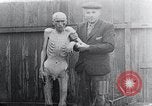 Image 'entasse cadavres Mauthausen Autriche, 1945, de la seconde 11 séquences d'archives historiques vidéo 65675029086